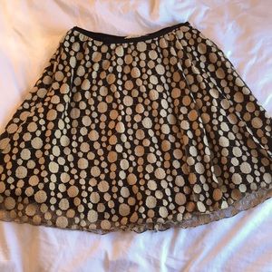 Netted black/beige skirt with petticoat.